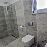 Villa Martina S Bazenom,5 Soba *